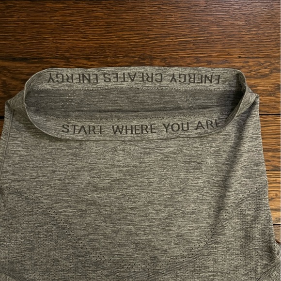 Lululemon Women’s Swiftly Tech Cropped Short Sleeve Shirt, Gray - Size 2 - Picture 4 of 7